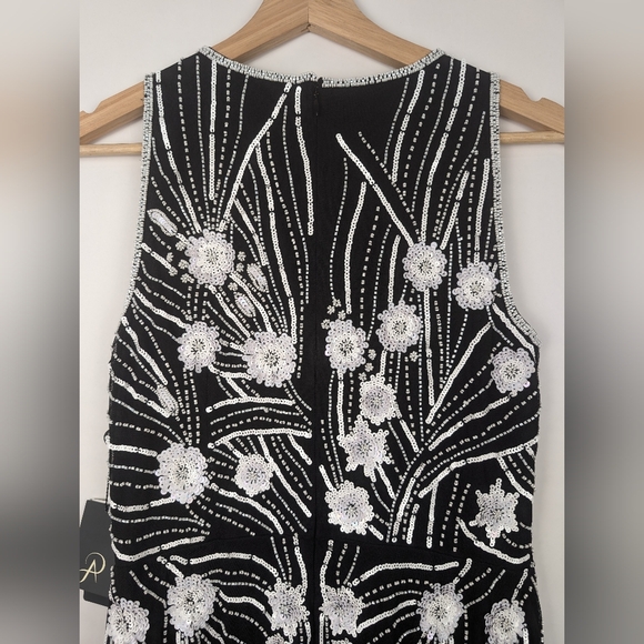 Adrianna Papell Beaded Halter Dress Black/White Women's Size 6 Floral Cocktail - Picture 9 of 10